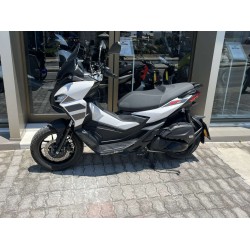 Aprilia SR GT 200 ABS 2026